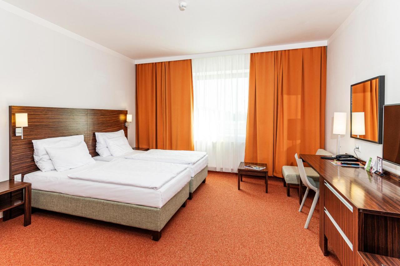 Hotel Euro Pardubice Eksteriør bilde
