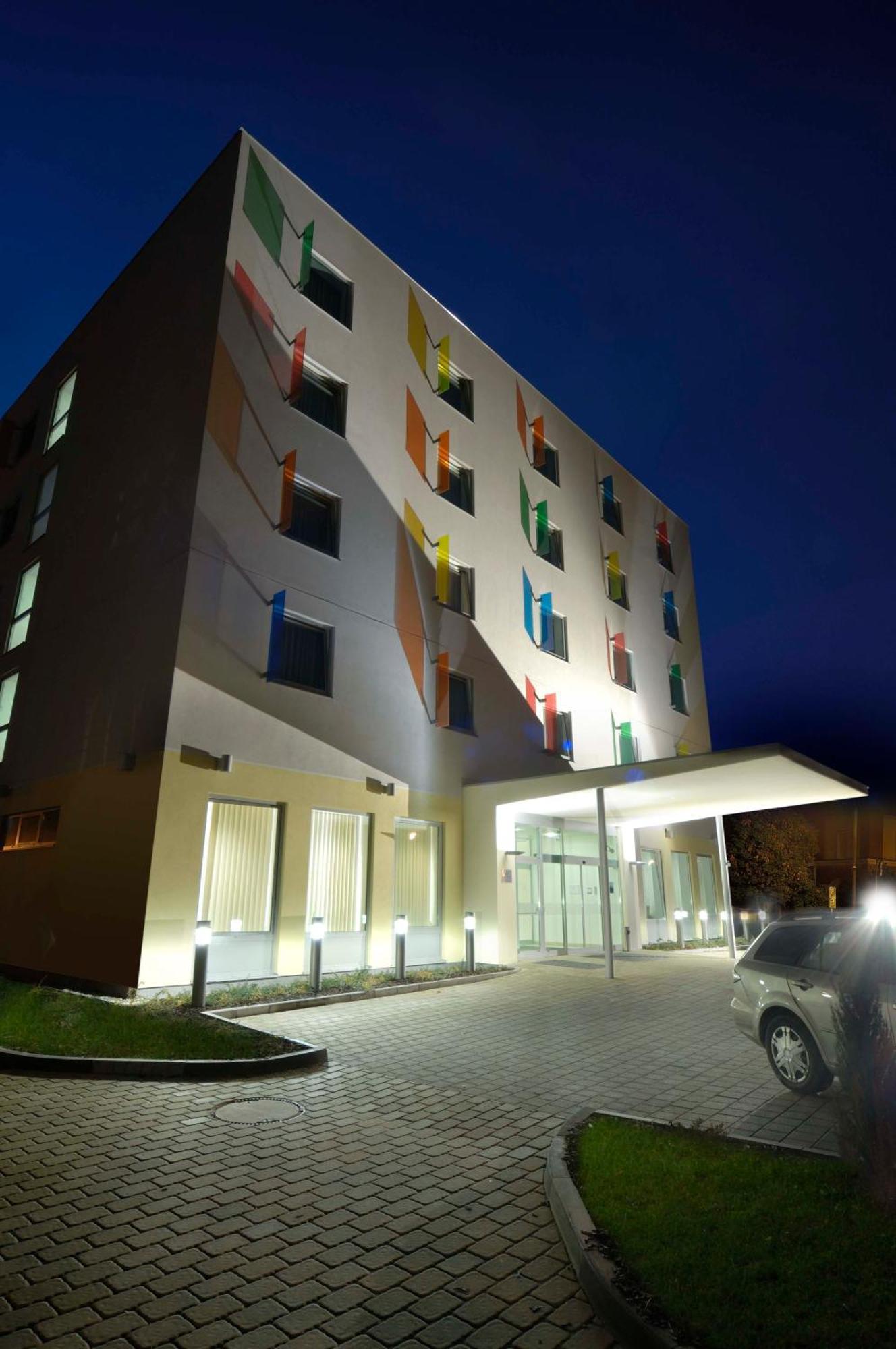 Hotel Euro Pardubice Eksteriør bilde